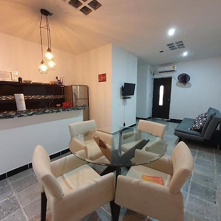 Frida Apartamento Cancún Exterior foto